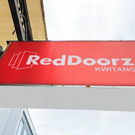 ホテル Reddoorz @ Kwitang ジャカルタ エクステリア 写真